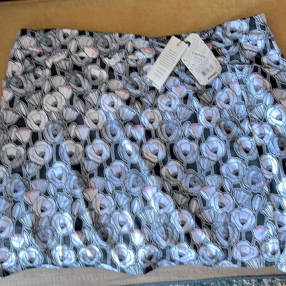 EP New York New with tags skirt and matching sleeveless top. Both size XL